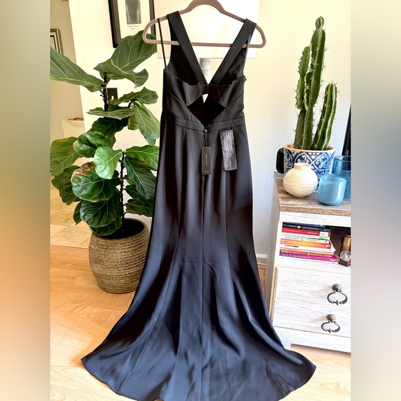 BCBG Maxi Dress- Black NEW with tags - Picture 2 of 5